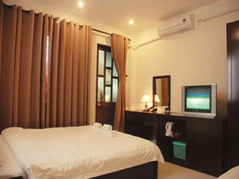 Vinh Huy Hotel Hoi An 2*,